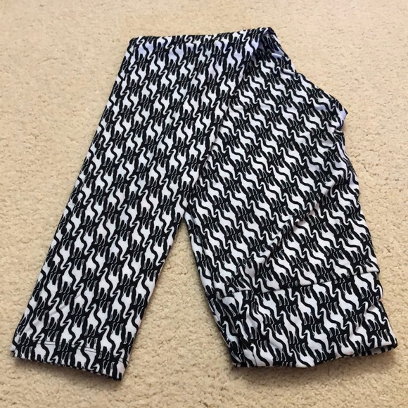 LuLaRoe Pants - BNWOT LuLaRoe leggings